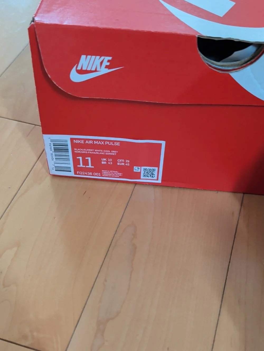 BNIB Nike Men's Air Max Pulse Sneakers - Black and Red - M11 - Picture 4 of 4